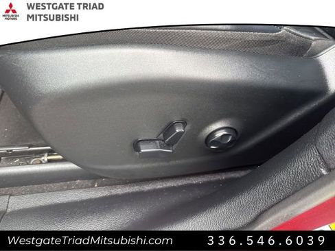 Used 2020 Jeep Cherokee Limited image 12