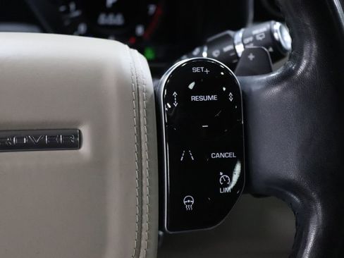 Used 2019 Land Rover Range Rover Long Wheelbase Supercharged image 29