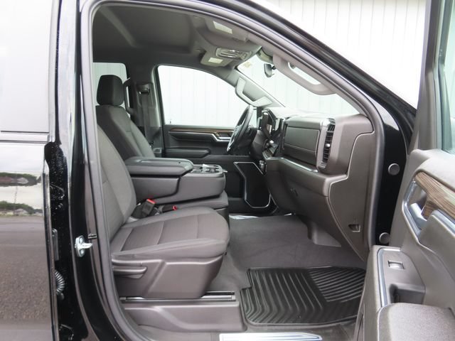 Used 2024 Chevrolet Silverado 1500 LT AWD/4WD image 24