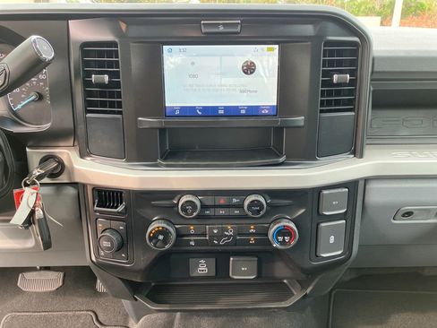 New 2026 Ford F250 XL image 28