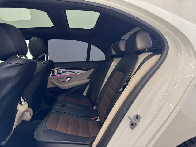 Used 2019 Mercedes-Benz E 300 4MATIC image 19