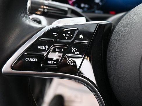 Used 2024 Mercedes-Benz E 350 4MATIC Sedan w/ Leather Package image 23