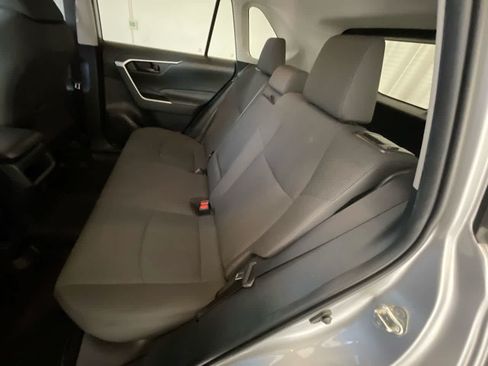 Used 2019 Toyota RAV4 LE w/ All Weather Liner Package AWD/4WD image 22