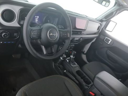 Used 2025 Jeep Wrangler Unlimited Sport S 4xe image 17