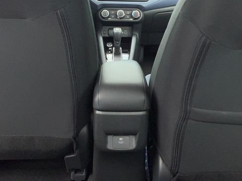 Used 2024 Nissan Versa SV w/ Trunk Package FWD image 24