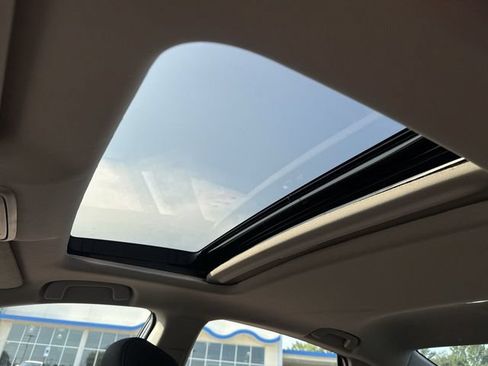 Certified 2024 Honda Accord EX image 23