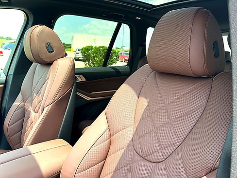 New 2026 BMW X5 xDrive40i w/ Premium Package AWD/4WD image 11