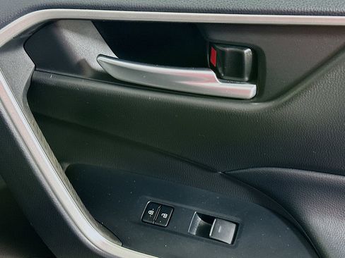 Used 2024 Toyota RAV4 XLE Premium image 29