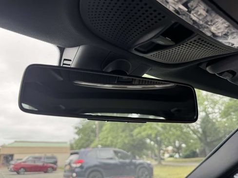 Used 2019 Mercedes-Benz C 300 Sedan image 40