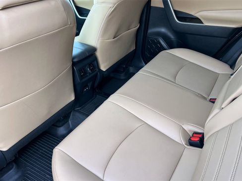 Certified 2022 Toyota RAV4 XLE Premium image 14