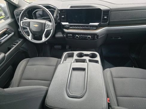 Used 2022 Chevrolet Silverado 1500 LT w/ Safety Package AWD/4WD image 25