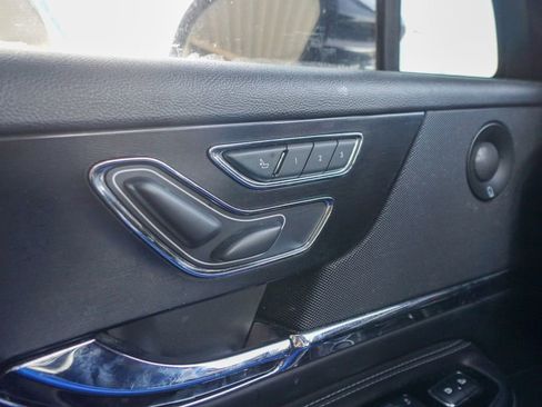 Used 2020 Lincoln Corsair Reserve w/ Elements Package image 29