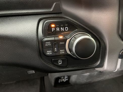 Used 2021 RAM 1500 Big Horn image 31