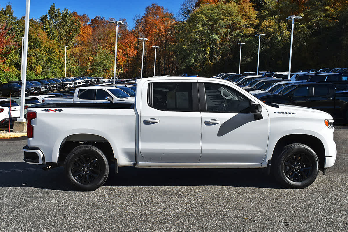 Used 2026 Chevrolet Silverado 1500 RST AWD/4WD image 6