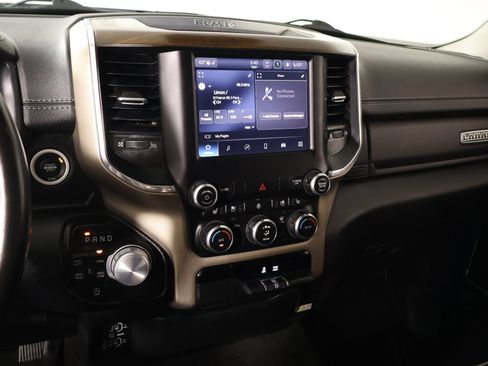 Used 2022 RAM 1500 Laramie AWD/4WD image 5