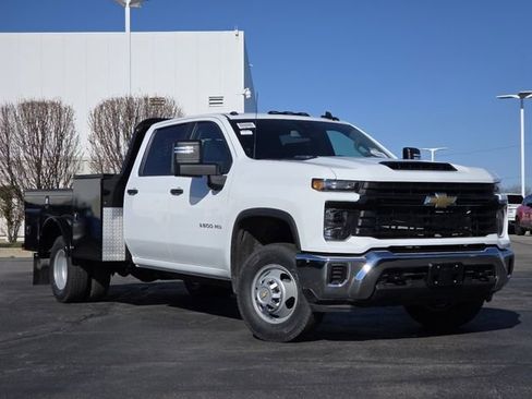 New 2026 Chevrolet Silverado 3500 W/T w/ WT Convenience Package AWD/4WD image 2