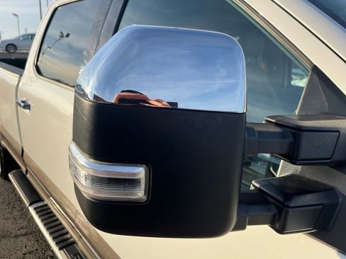 Used 2022 Ford F250 Lariat w/ Chrome Package image 52