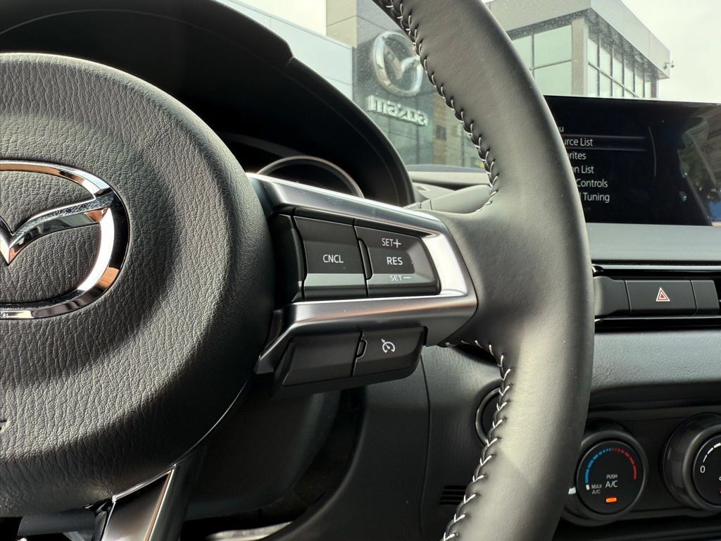 New 2026 MAZDA MX-5 Miata Club w/ Interior Package RWD image 16