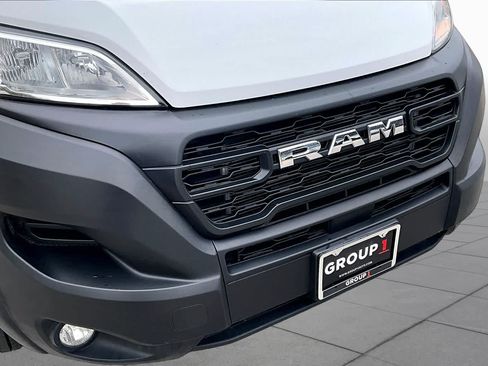 Used 2025 RAM ProMaster 2500 w/ Convenience Group FWD image 27