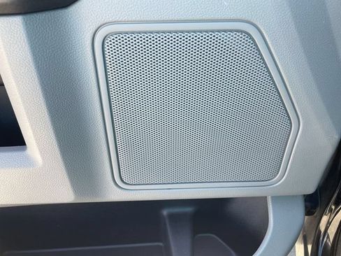 Used 2018 Ford F150 XL w/ Equipment Group 101A Mid RWD image 22