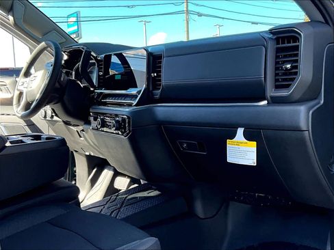 New 2026 Chevrolet Silverado 1500 LT image 10