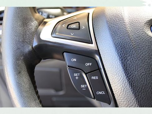 Used 2021 Ford Edge SEL image 24