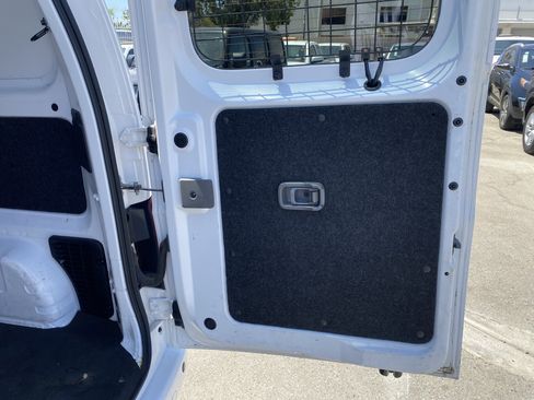 Used 2021 Nissan NV200 SV w/ Sliding Door Glass Package FWD image 18