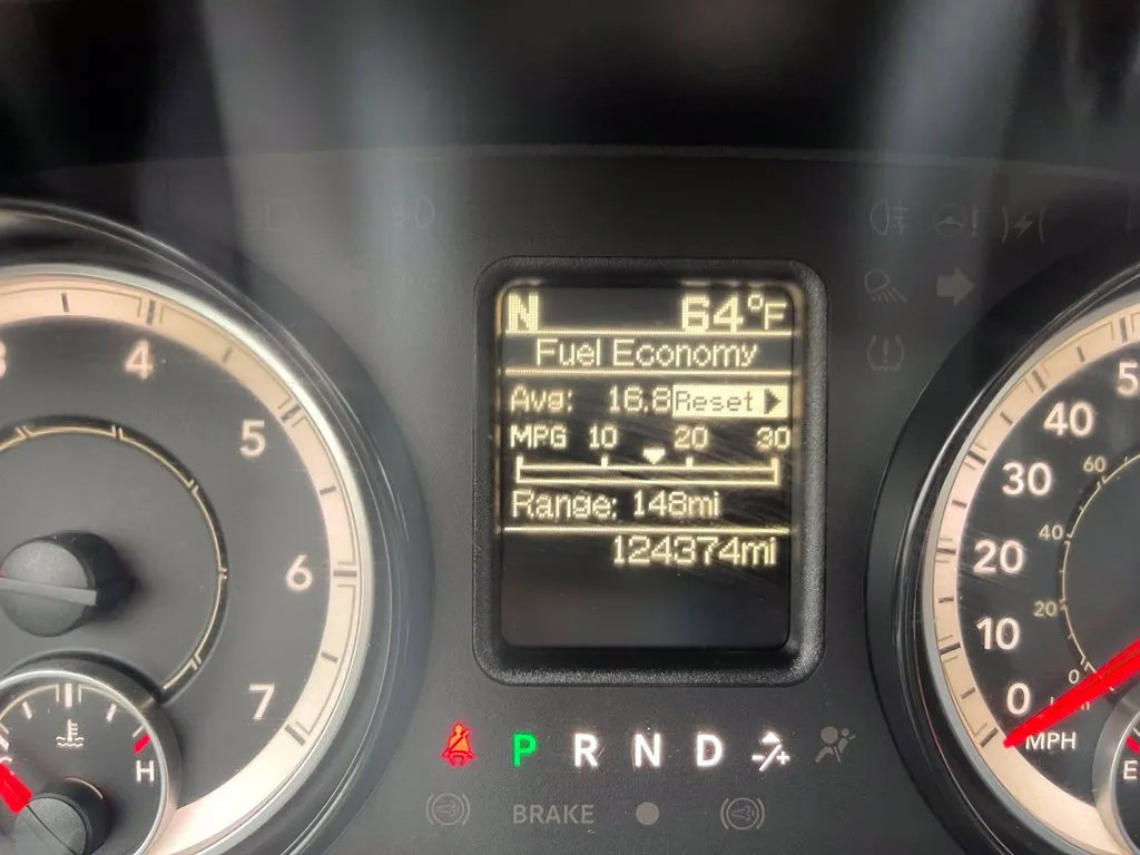 Used 2019 RAM 1500 Warlock AWD/4WD image 25