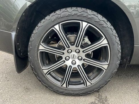 Used 2018 Volvo XC60 T5 Inscription w/ Convenience Package AWD/4WD image 10