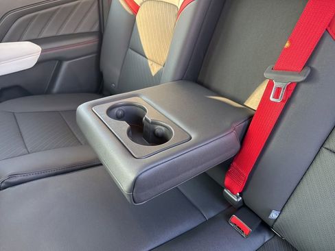 New 2026 GMC Canyon AT4X w/ LPO, Black Badging Package image 51