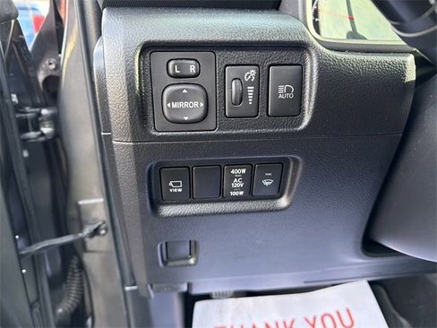 Used 2022 Toyota 4Runner SR5 Premium w/ Moonroof Package image 18