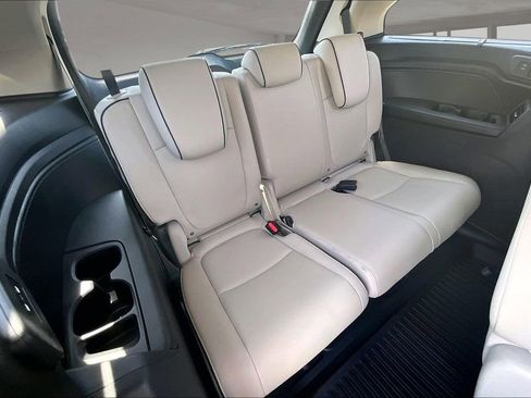 Certified 2025 Honda Odyssey Touring image 25