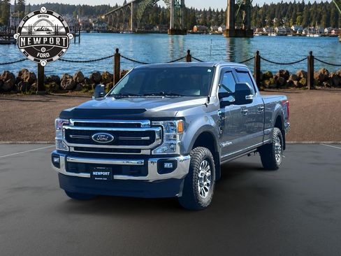 Certified 2021 Ford F350 Lariat w/ Lariat Ultimate Package AWD/4WD image 4