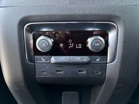 New 2026 GMC Yukon XL Elevation w/ Elevation Premium Package AWD/4WD image 25