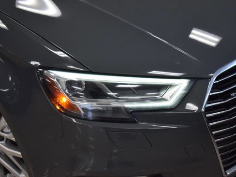 Used 2018 Audi A3 e-tron Premium Plus w/ Technology Package image 7