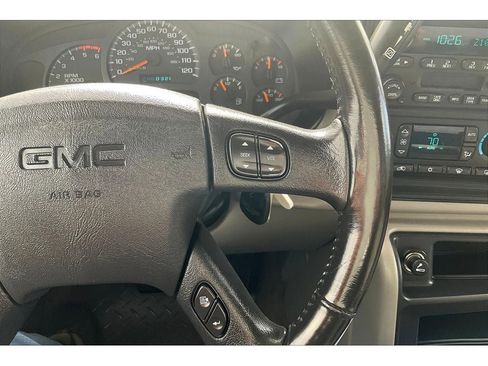Used 2004 GMC Sierra 2500 SLT image 19