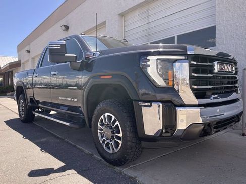 Used 2024 GMC Sierra 2500 SLT w/ SLT Convenience Package AWD/4WD image 10
