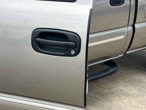 Used 2003 Chevrolet Silverado 1500 LS RWD image 67