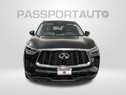 Used 2023 INFINITI QX60 Luxe w/ Performance Audio Package image 8