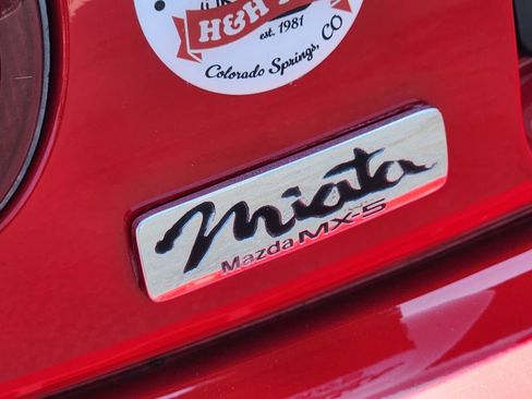 Used 1993 MAZDA MX-5 Miata Limited Edition RWD image 14