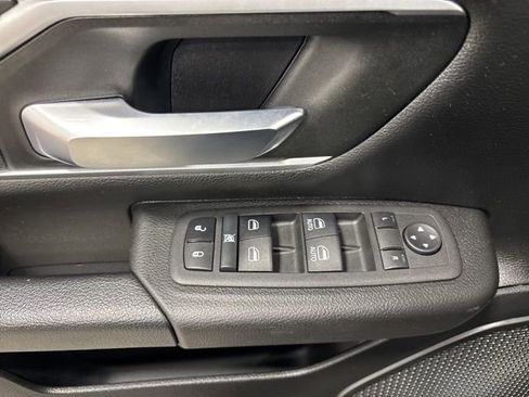 Used 2022 RAM 1500 Big Horn AWD/4WD image 21