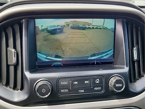 Used 2018 GMC Canyon SLT w/ Driver Alert Package AWD/4WD image 24