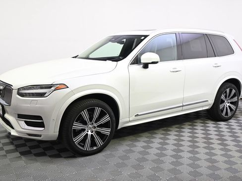 Used 2023 Volvo XC90 B6 Ultimate w/ Protection Package AWD/4WD image 2