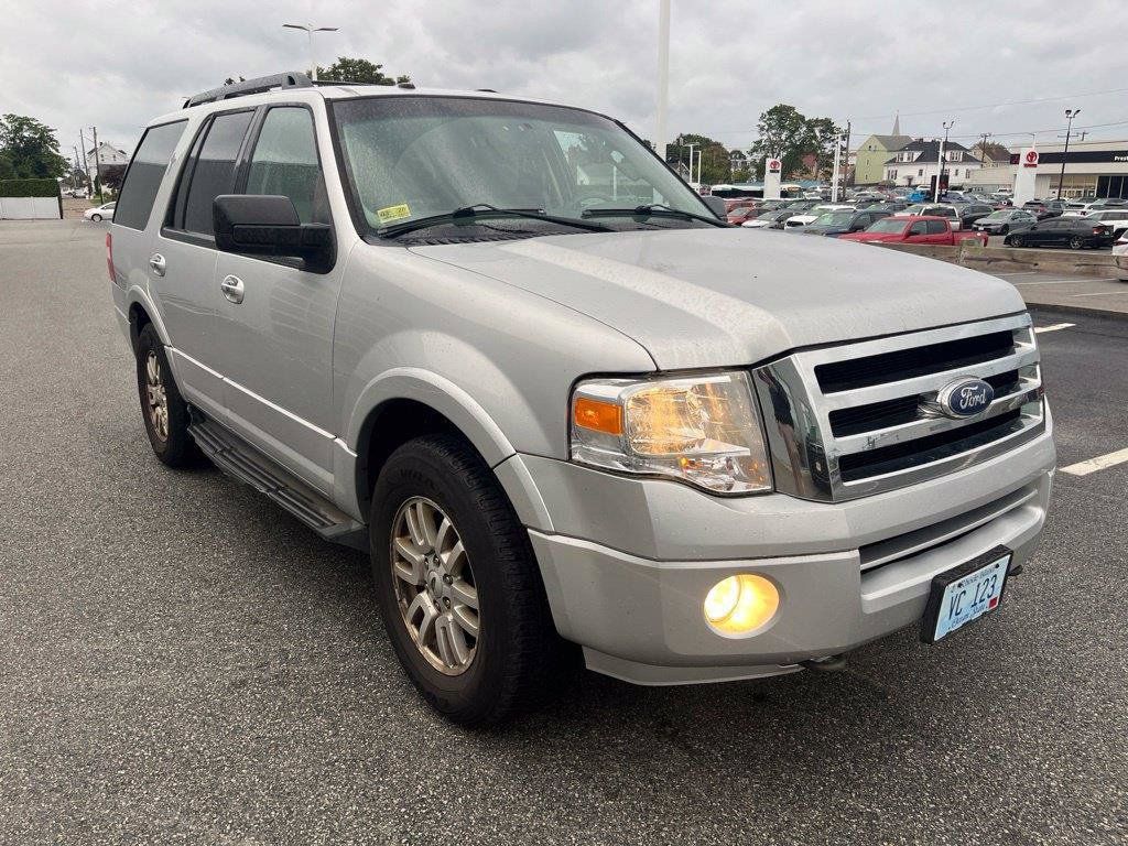 Used 2011 Ford Expedition XLT w/ HD Trailer Tow Pkg AWD/4WD image 3