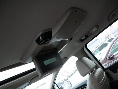 Used 2023 Honda Odyssey Touring image 32