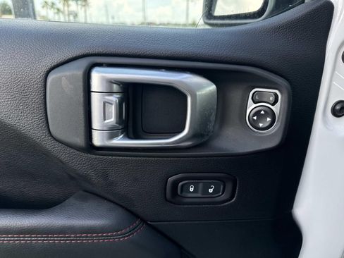 Used 2020 Jeep Wrangler Unlimited Rubicon AWD/4WD image 19