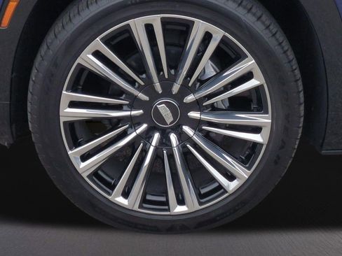 Certified 2026 Cadillac Vistiq Premium Luxury AWD/4WD image 13