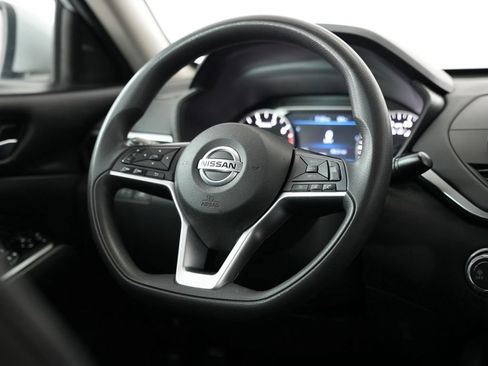 Used 2021 Nissan Altima 2.5 SV FWD image 11