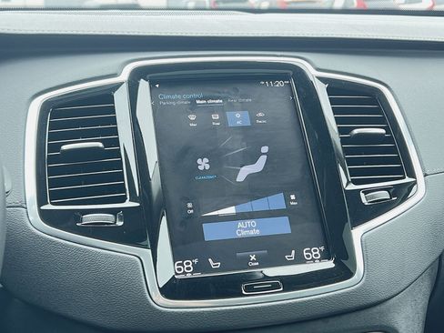 Certified 2022 Volvo XC90 T6 Inscription w/ Climate Package image 21
