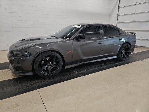 Used 2023 Dodge Charger Scat Pack w/ Technology Group image 2